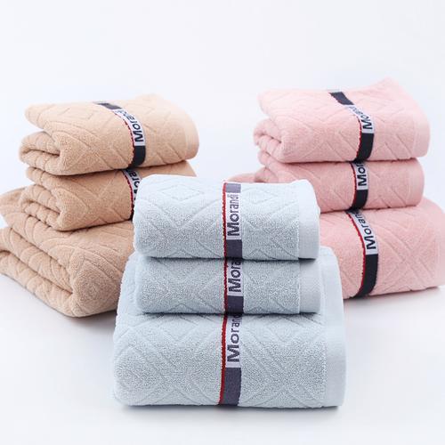 卢凯,公司经营范围包括:日用百货,针纺织品,床上用品,服装